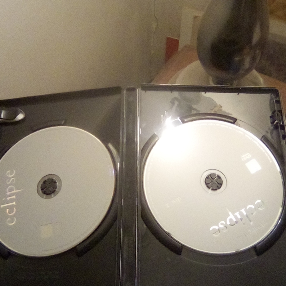 Eclipse 2 DVD box set - Picture 2 of 2